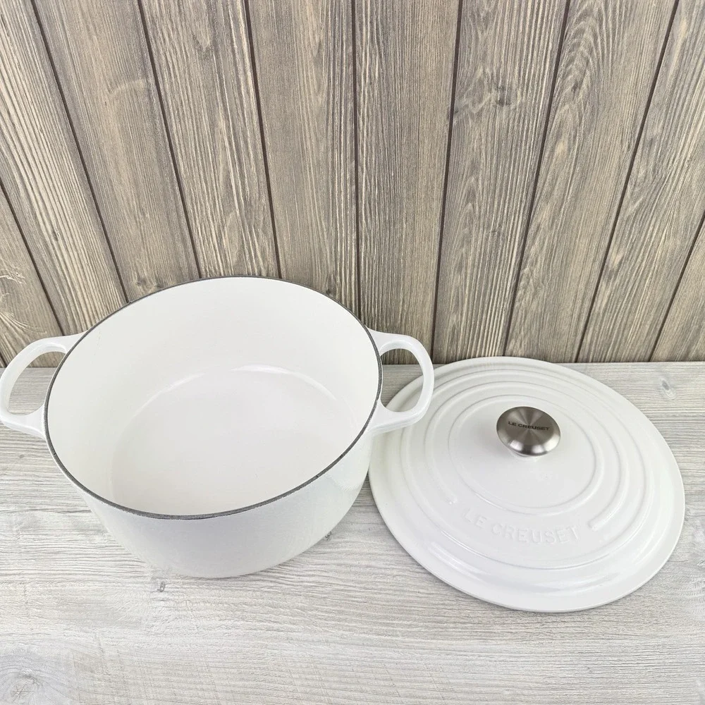 Le Creuset White 7.25qt #28 Cast Iron Dutch Oven Round France
